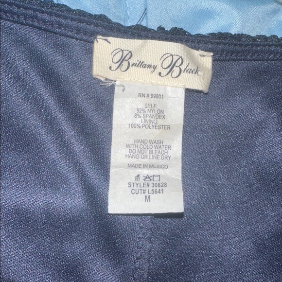 Elegant navy blue Lace Women's Top - Picture 12 of 12